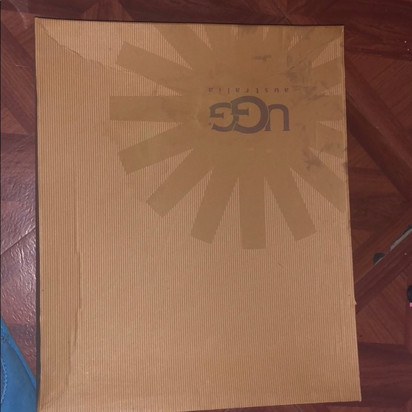 Blue K Bailey Bow Ugg Boots - Picture 6 of 8